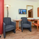 Hotel Garni Benser Watt *