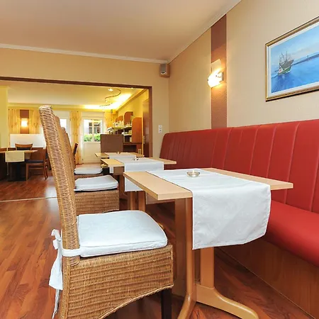 فندق Garni Benser Watt