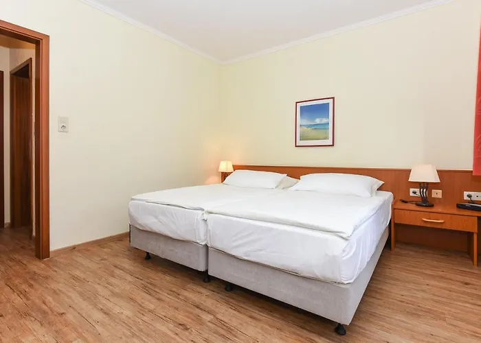 Hotel Garni Benser Watt *