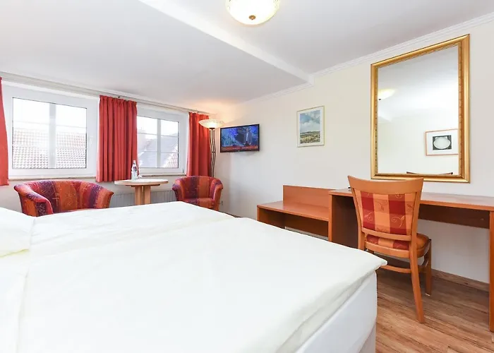 Garni Benser Watt * 贝塞尔